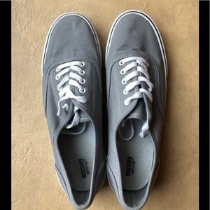 Mossimo supply Co.   gray sneaker! Worn several times very clean! Size 11
